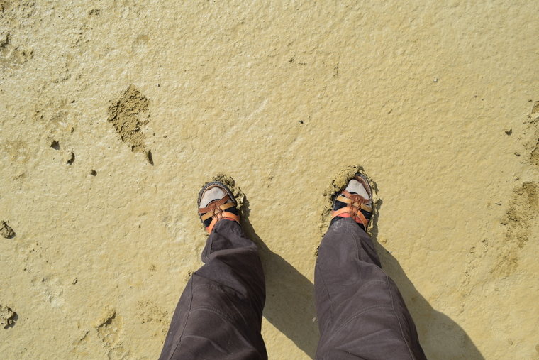 Waiting Man - muddy feet