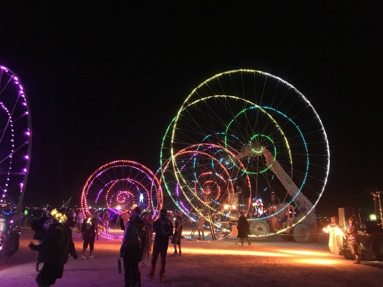 The Color Wheels by Philippe Feslon and Compagnie Off from Indre-et-Loire, France.